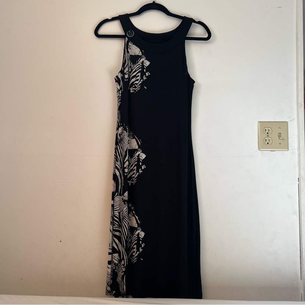 Joseph Ribkoff size 8 Black Dress with built in bra